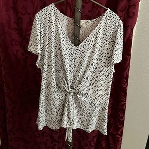 Flower & Feather Women’s Shirt